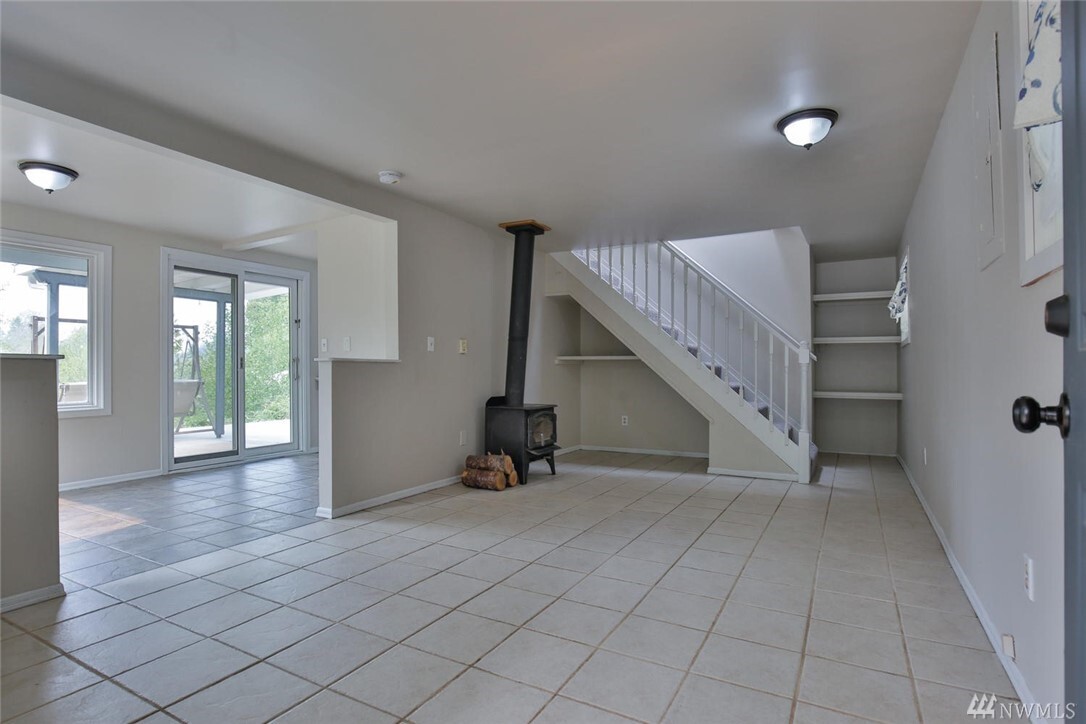 Property Photo: 5718 171st Avenue SE WA 98290