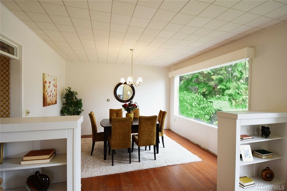 Property Photo: 902 NW 61st St WA 98107