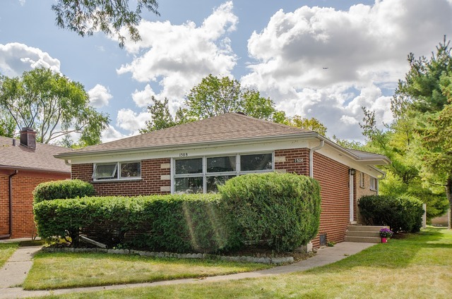 Property Photo:  1508 Monroe Street  IL 60202 