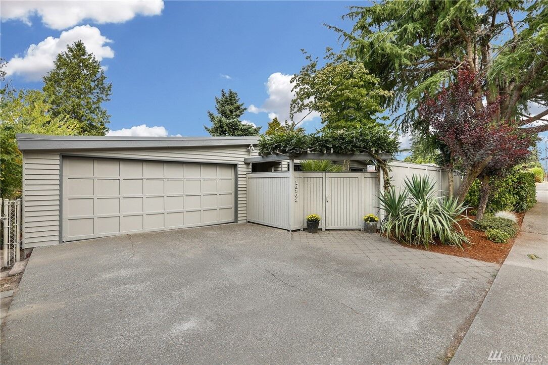 Property Photo:  10709 3rd Ave NW  WA 98177 