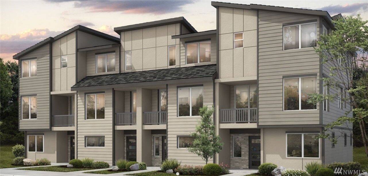 Property Photo: 14913 48th Avenue W D-3 WA 98026