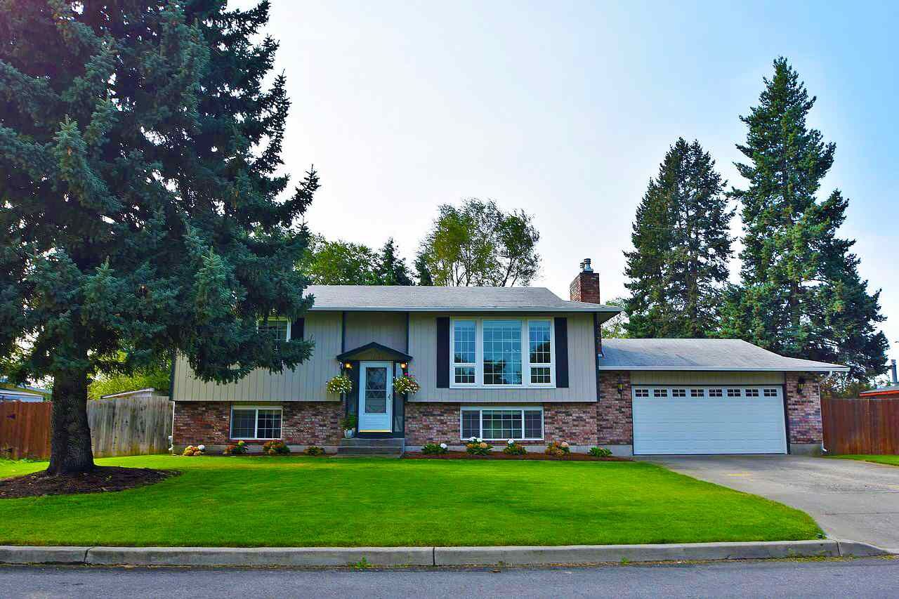 Property Photo:  14720 E 15th Ave  WA 99037 
