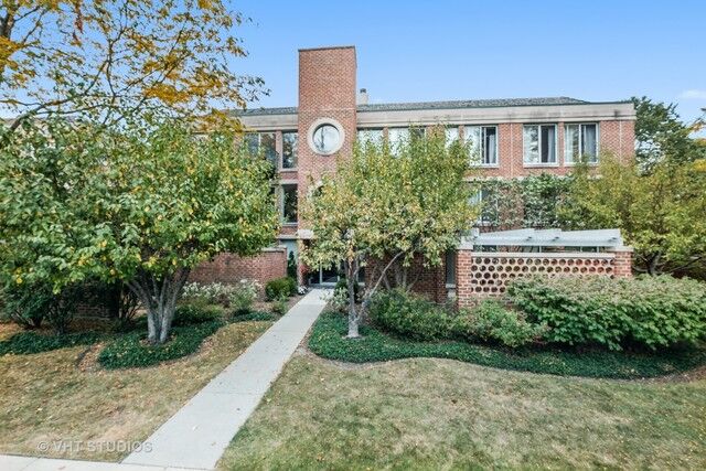 Property Photo:  6020 Arbor Lane 203  IL 60093 