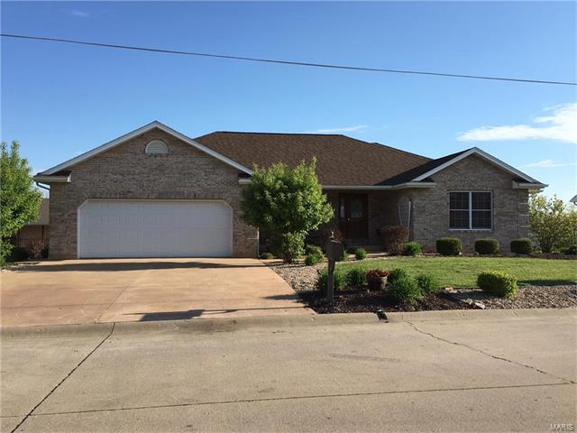 Property Photo: 6 Amaryllis Lane MO 63401