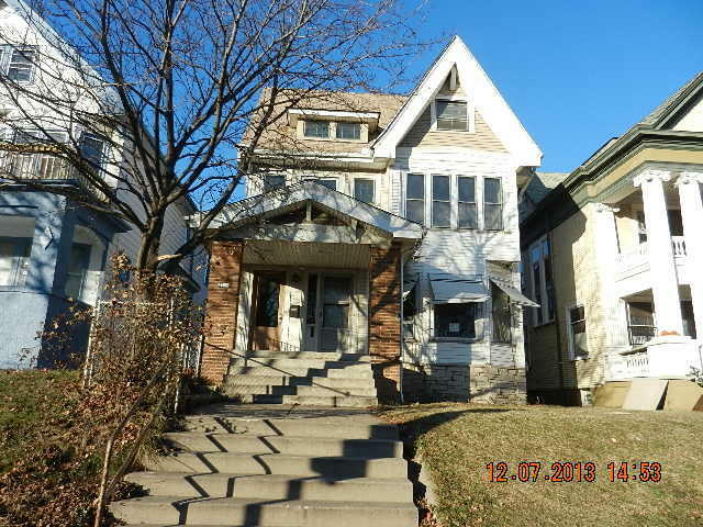 Property Photo:  2908 W National Ave 2910  WI 53215-1606 