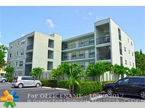 Property Photo: 611 NE 14th Ave 304 FL 33304