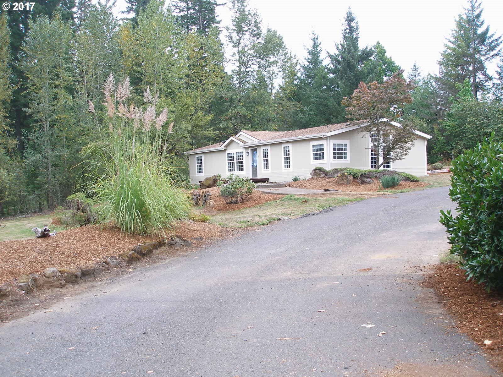 Property Photo: 92 Estabrook Rd WA 98610