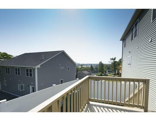 Property Photo:  11 Glen Ct 11  MA 01905 