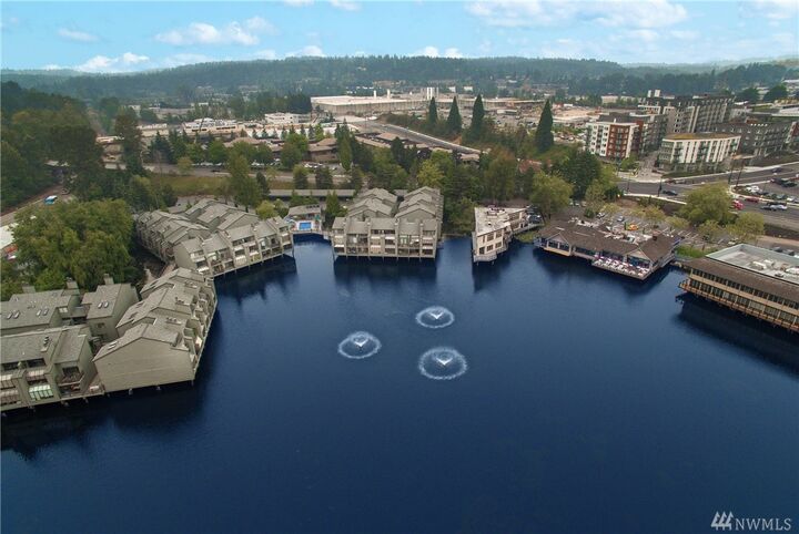 4  Lake Bellevue Drive 210  Bellevue WA 98005 photo