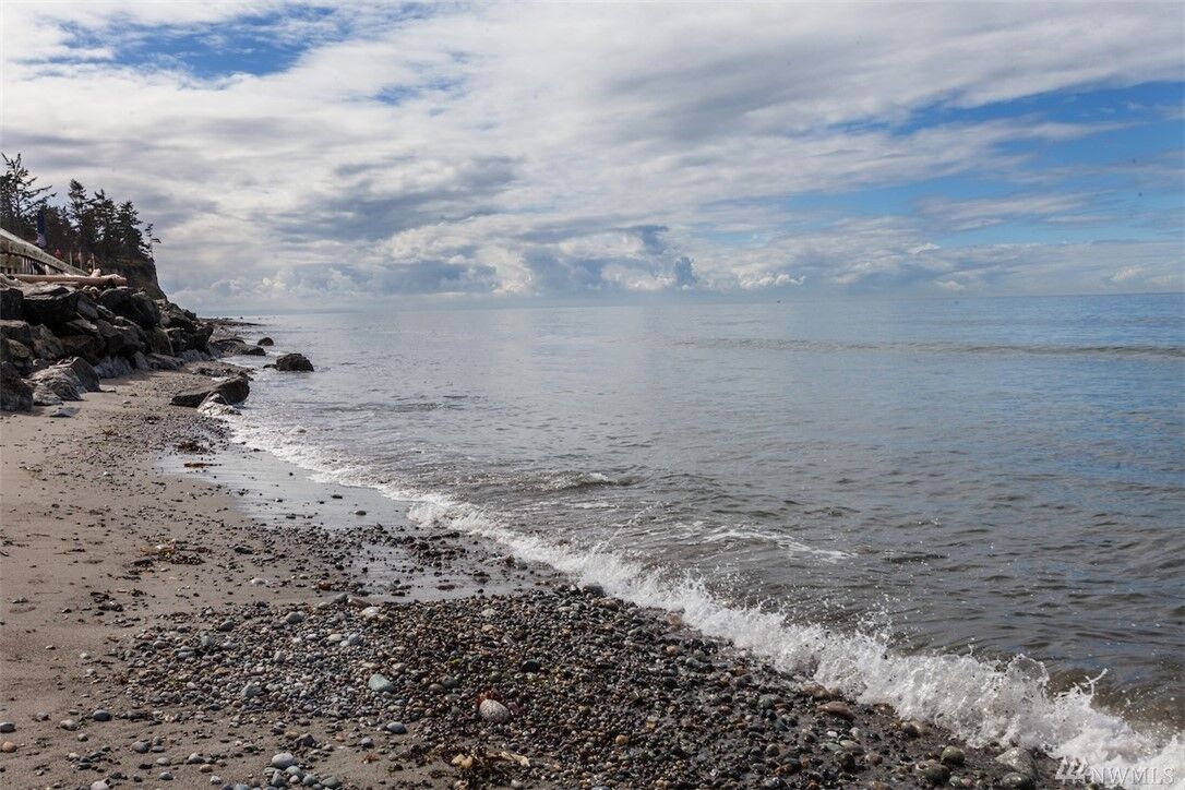 Property Photo:  1527 West Beach Rd  WA 98277 