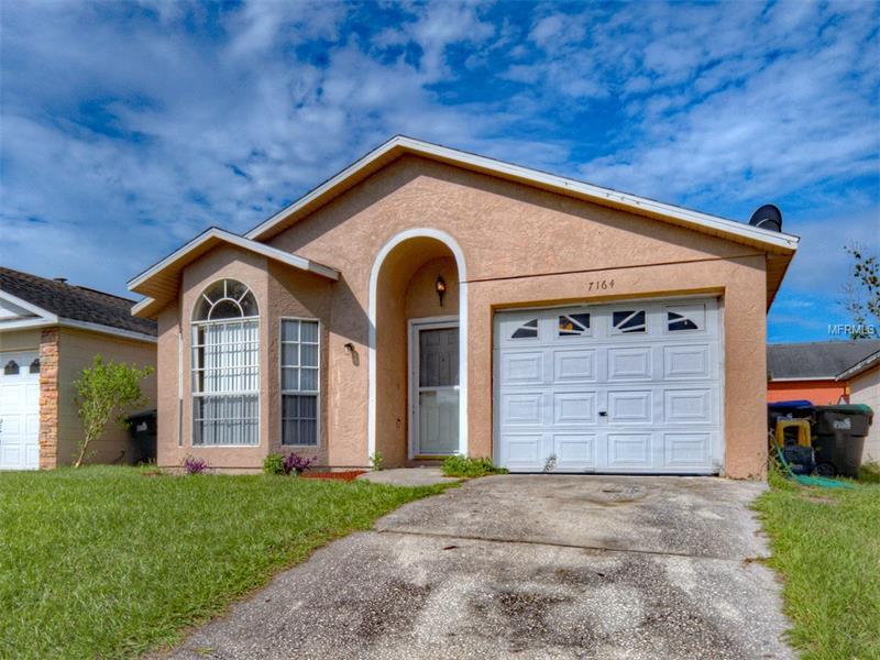 Property Photo: 7164 Edgewater Shores Court FL 32810