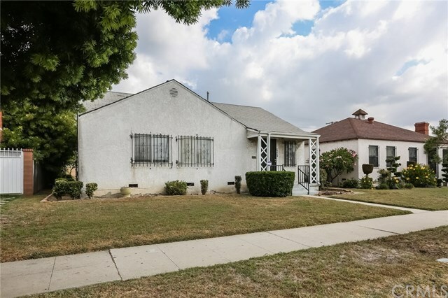 Property Photo:  3401 Rodeo Road  CA 90018 