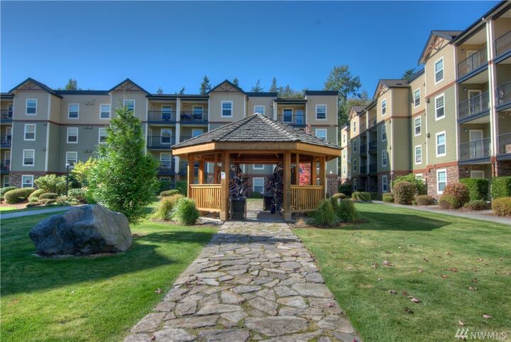 680 32nd St C302  Bellingham WA 98225 photo