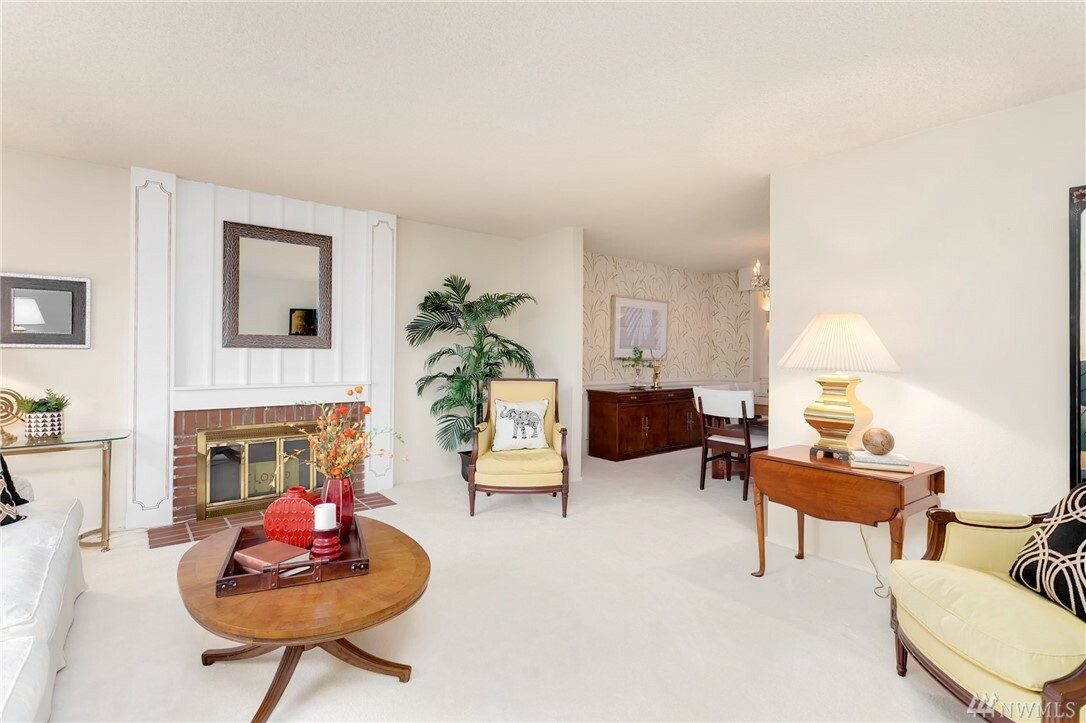 Property Photo: 9 Skagit Key WA 98006