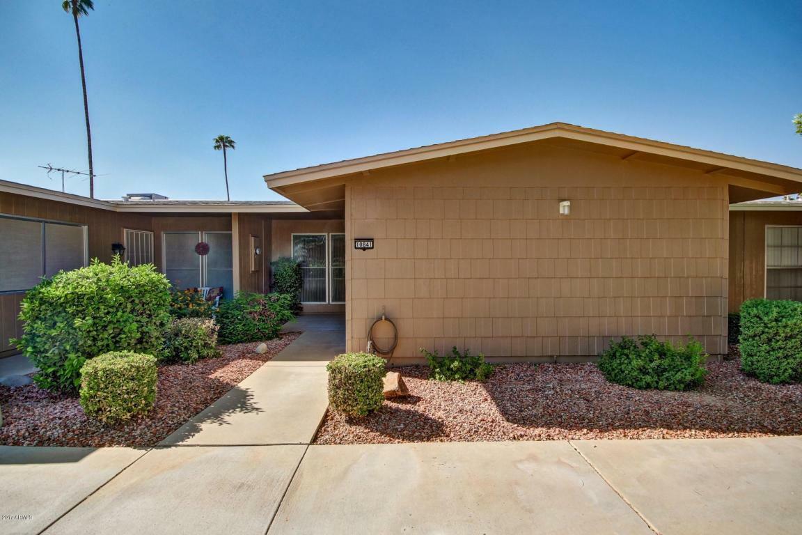 Property Photo: 10841 W Santa Fe Drive AZ 85351