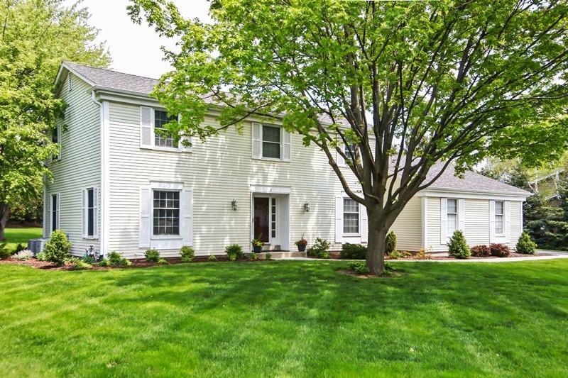 Property Photo: 17790 Marseille Dr WI 53045-5020
