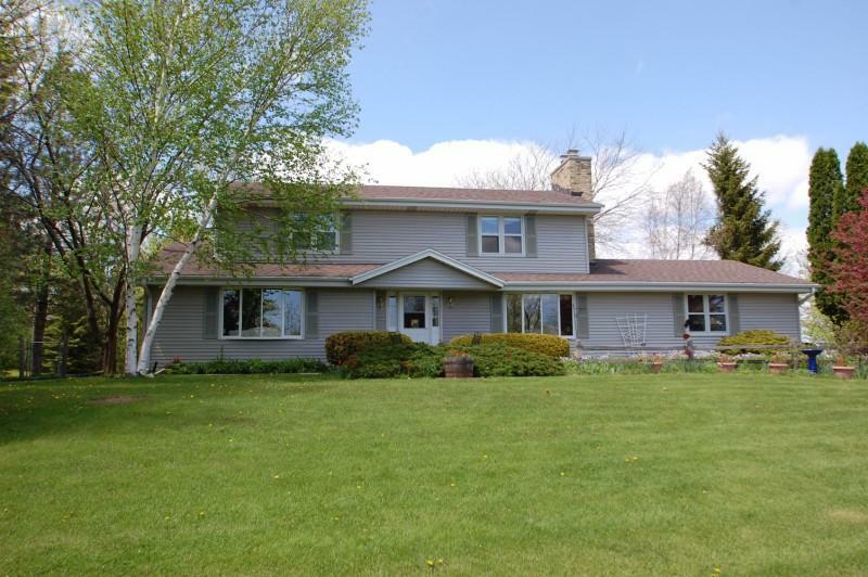 Property Photo:  9920 W Heather Dr  WI 53097 