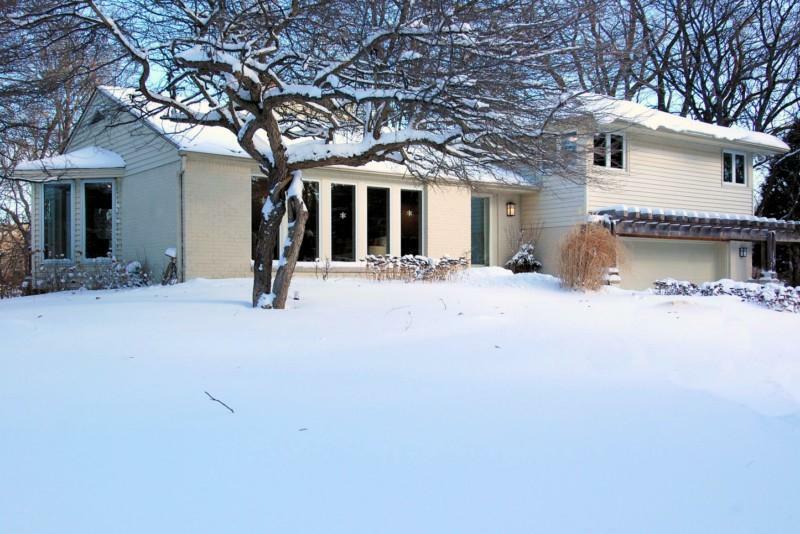 Property Photo:  1300 E Brown Deer Rd  WI 53217 