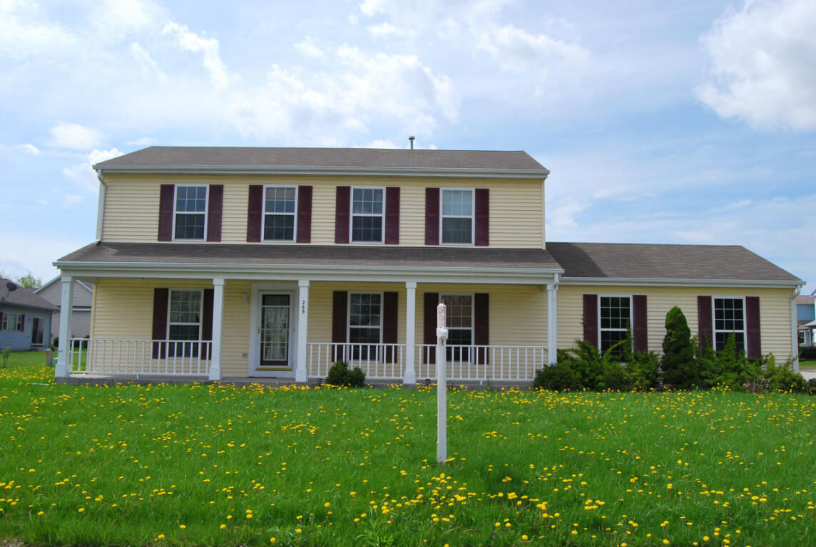 Property Photo:  269 Pine St  WI 53021 