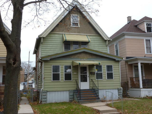 Property Photo:  1032 S 37th St  WI 53215 