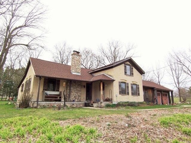 Property Photo: 4133 County Road Z WI 53095-8735