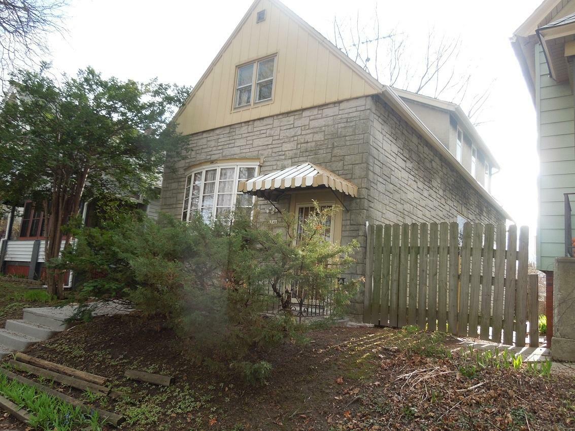 Property Photo:  2541 N Pierce St  WI 53212 