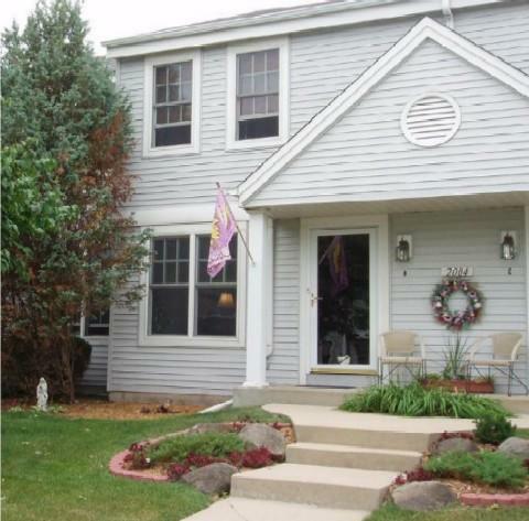 Property Photo:  2004 Cliff-Alex Ct B  WI 53189 