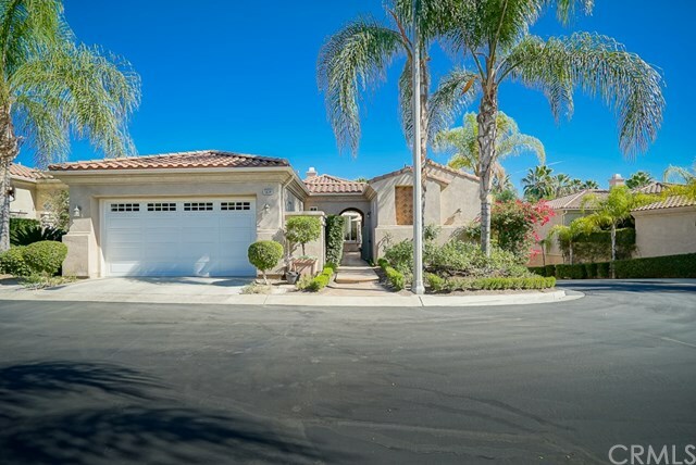 Property Photo:  5634 Queen Palms Drive  CA 92506 