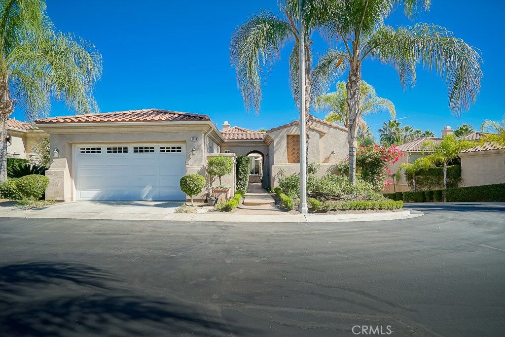 Property Photo: 5634 Queen Palms Drive CA 92506