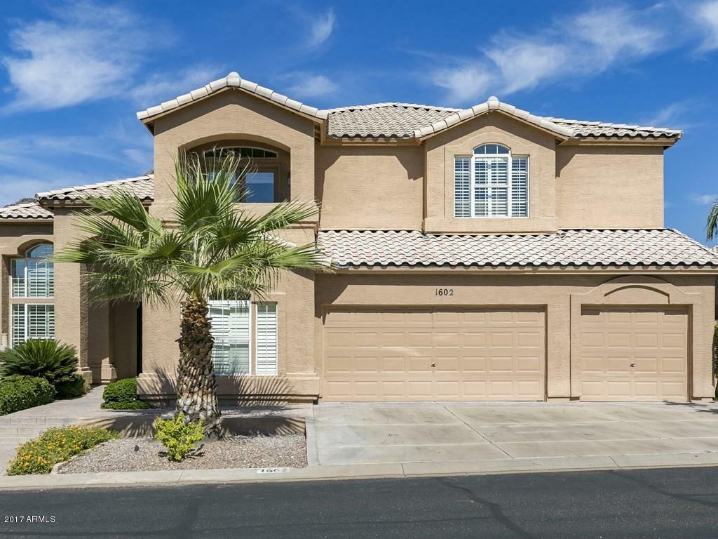 Property Photo:  1602 E Crocus Drive  AZ 85022 