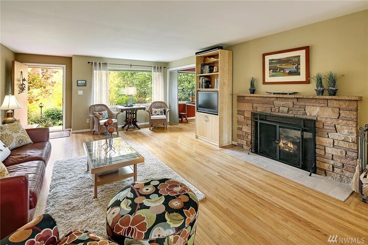 Property Photo:  6021 41st Ave SW  WA 98136 