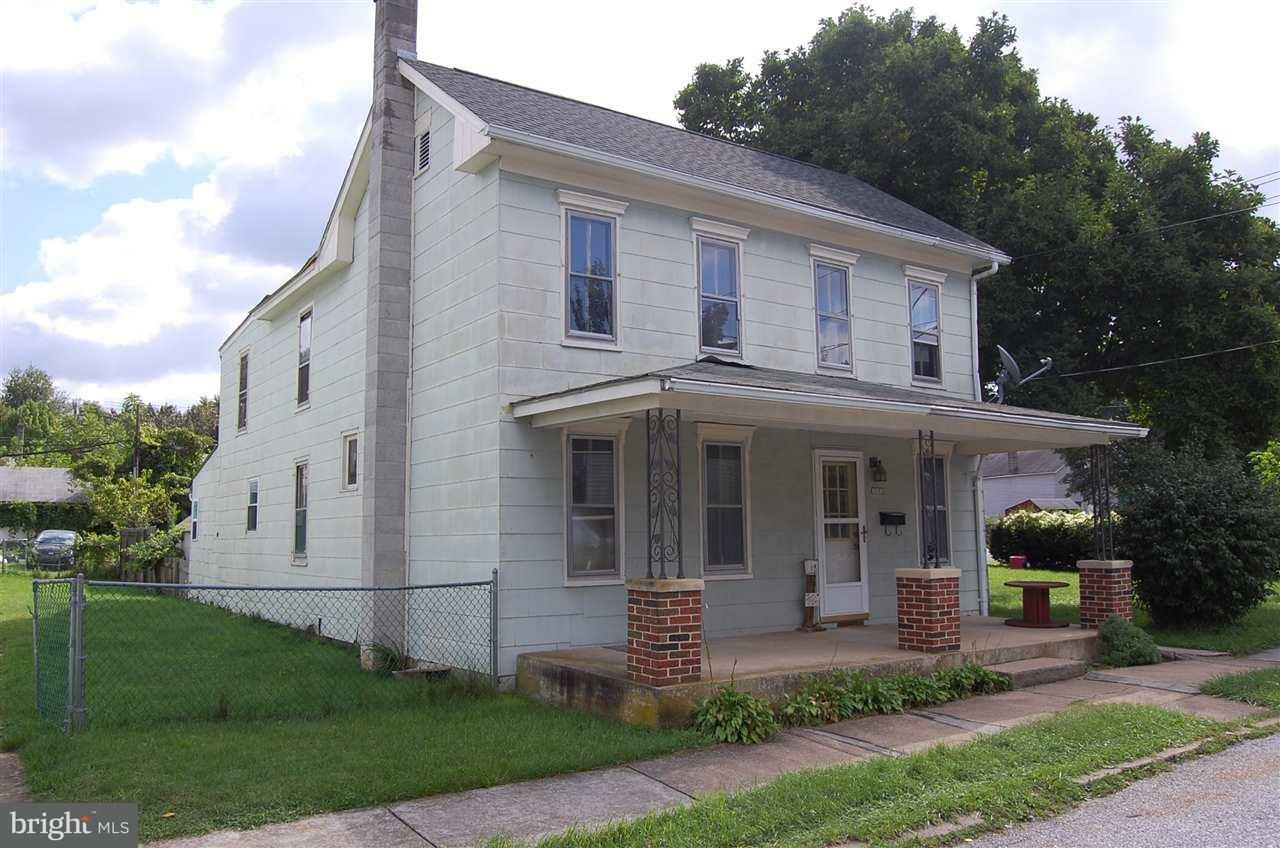 Property Photo:  119 S Washington Street  PA 17055 