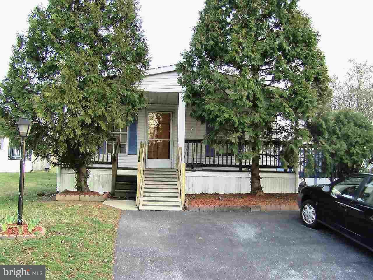 Property Photo: 101 Barnwood Place PA 17112