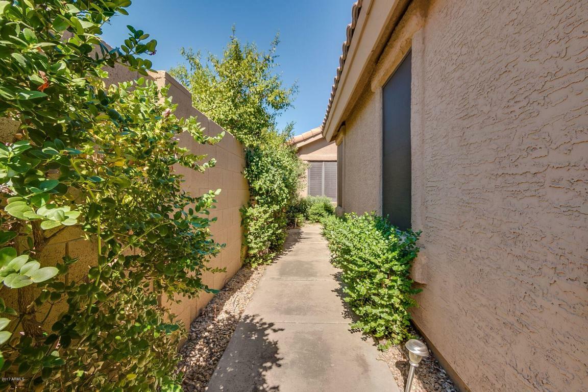 Property Photo:  15441 N 51st Street  AZ 85254 