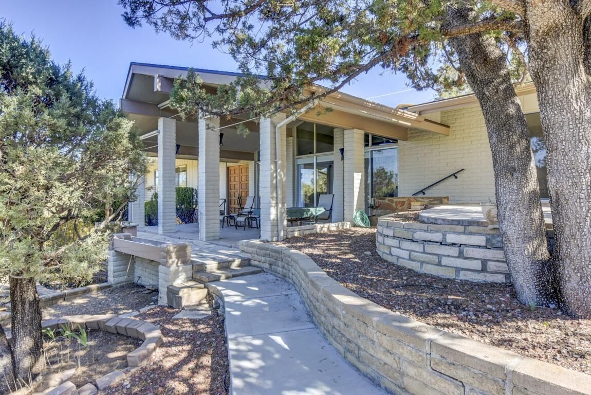 Property Photo:  1051 Country Club Drive  AZ 86303 