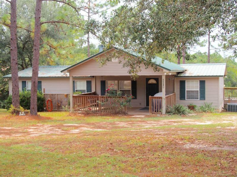 Property Photo:  5340 Clint Mason Road  FL 32539 