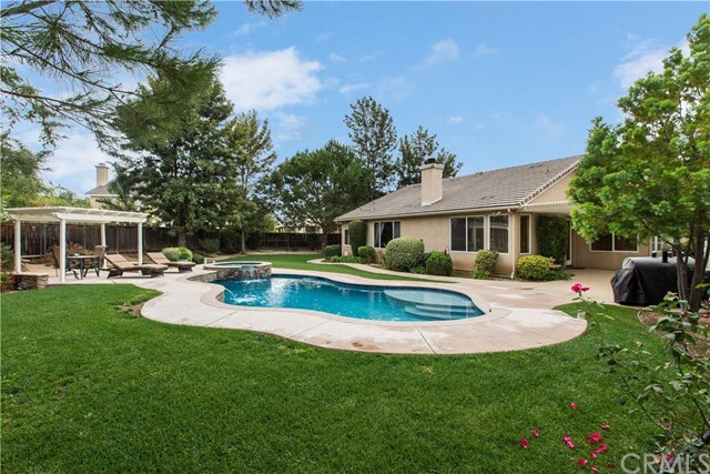 Property Photo: 26225 Castle Ln CA 92563