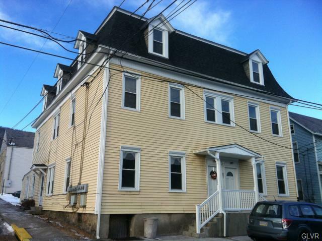 Property Photo:  631 Pen Argyl Street 5  PA 18072 