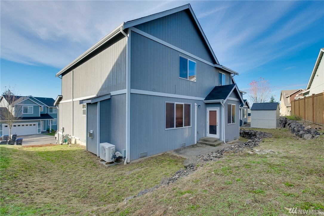 Property Photo:  288 E Fulton Wy  WA 98310 