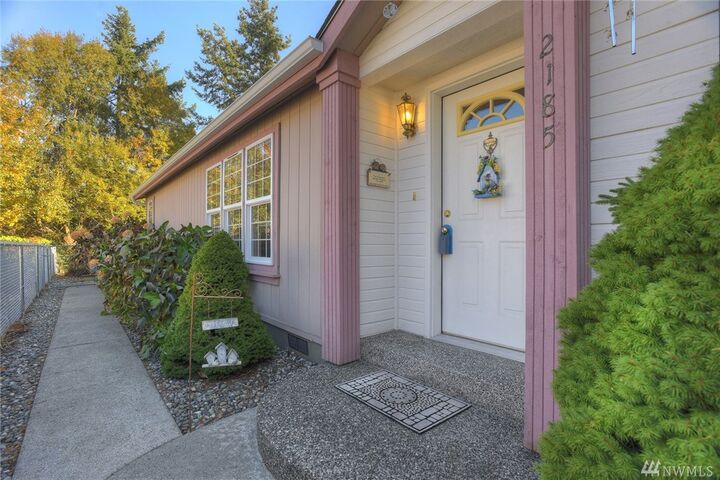 Property Photo:  2185 Victoria Ave  WA 98368 