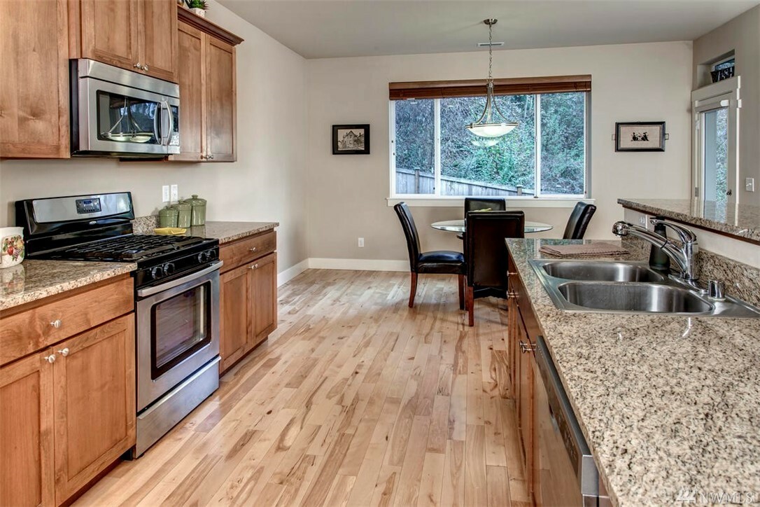 Property Photo:  1316 216th St SW  WA 98036 