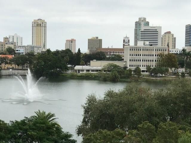Property Photo:  750 Burlington Avenue N 1E  FL 33701 