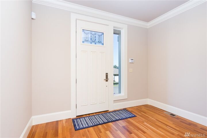Property Photo:  4915 Portalis Way  WA 98221 