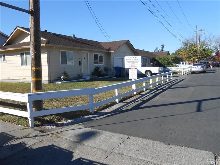 Property Photo:  641 699 Santa Ana Drive  CA 95404 