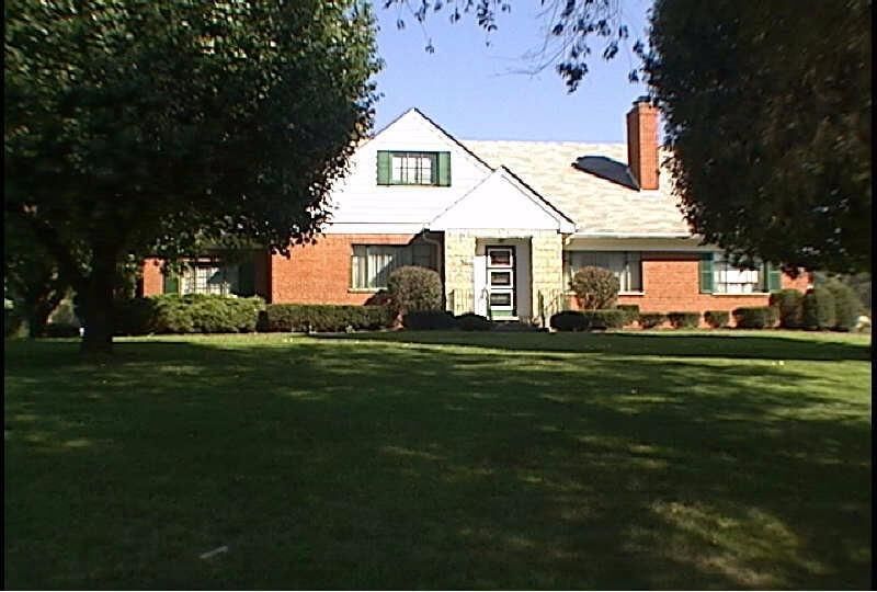 Property Photo: 1326 Springlawn Avenue OH 45223