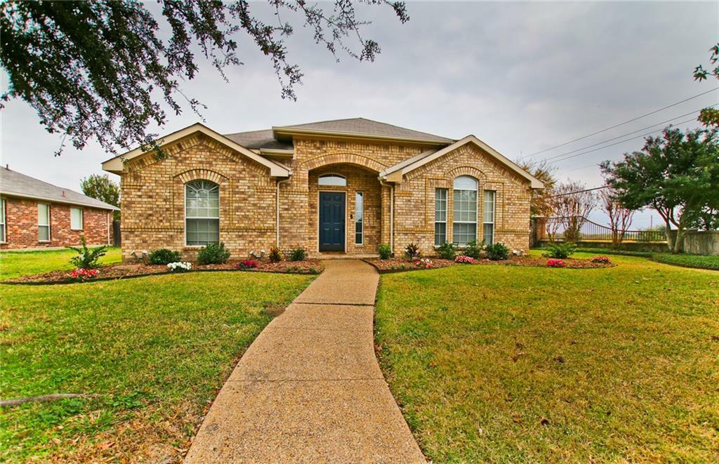 Property Photo:  2610 Decoy Drive  TX 75181 