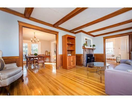 Property Photo: 7 Hawthorne Ave MA 02476