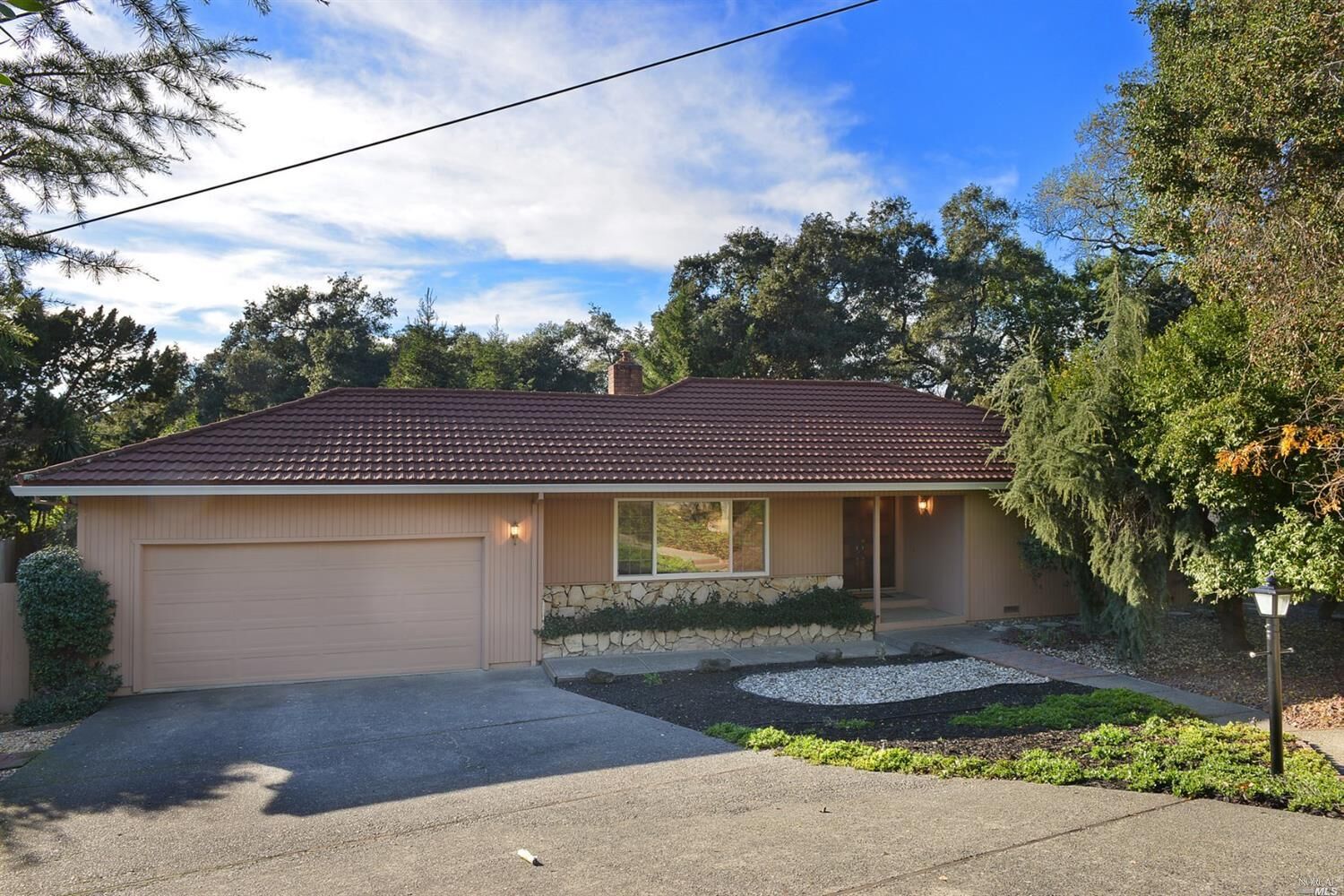 Property Photo:  5255 Carriage Lane  CA 95403 