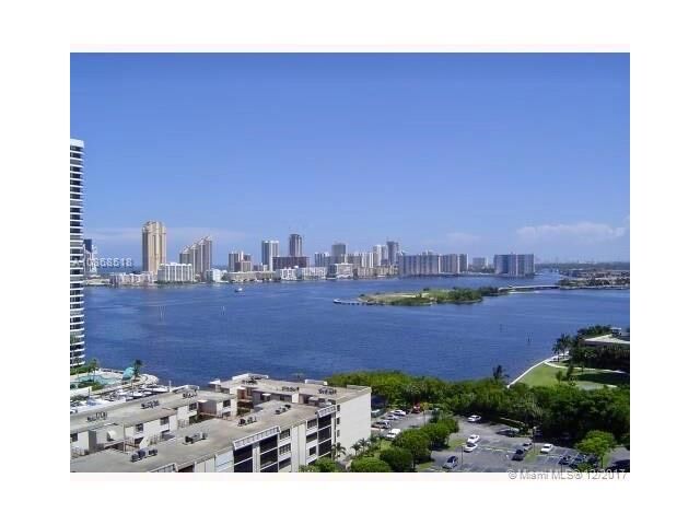 Property Photo: 3400 NE 192nd St 1104 FL 33180