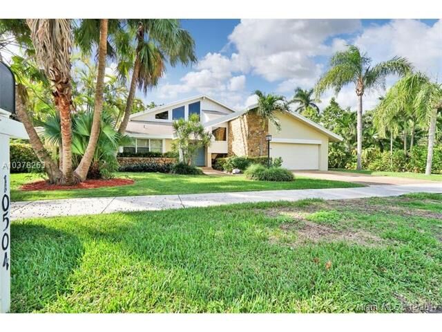 Property Photo:  10504 SW 115th Ct  FL 33176 